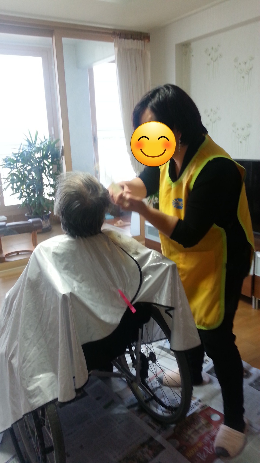 3555378051_dsRkySiz_ef413545d29698f892af7f3e0b5aa69d53dabe48.jpg 이미지크게보기